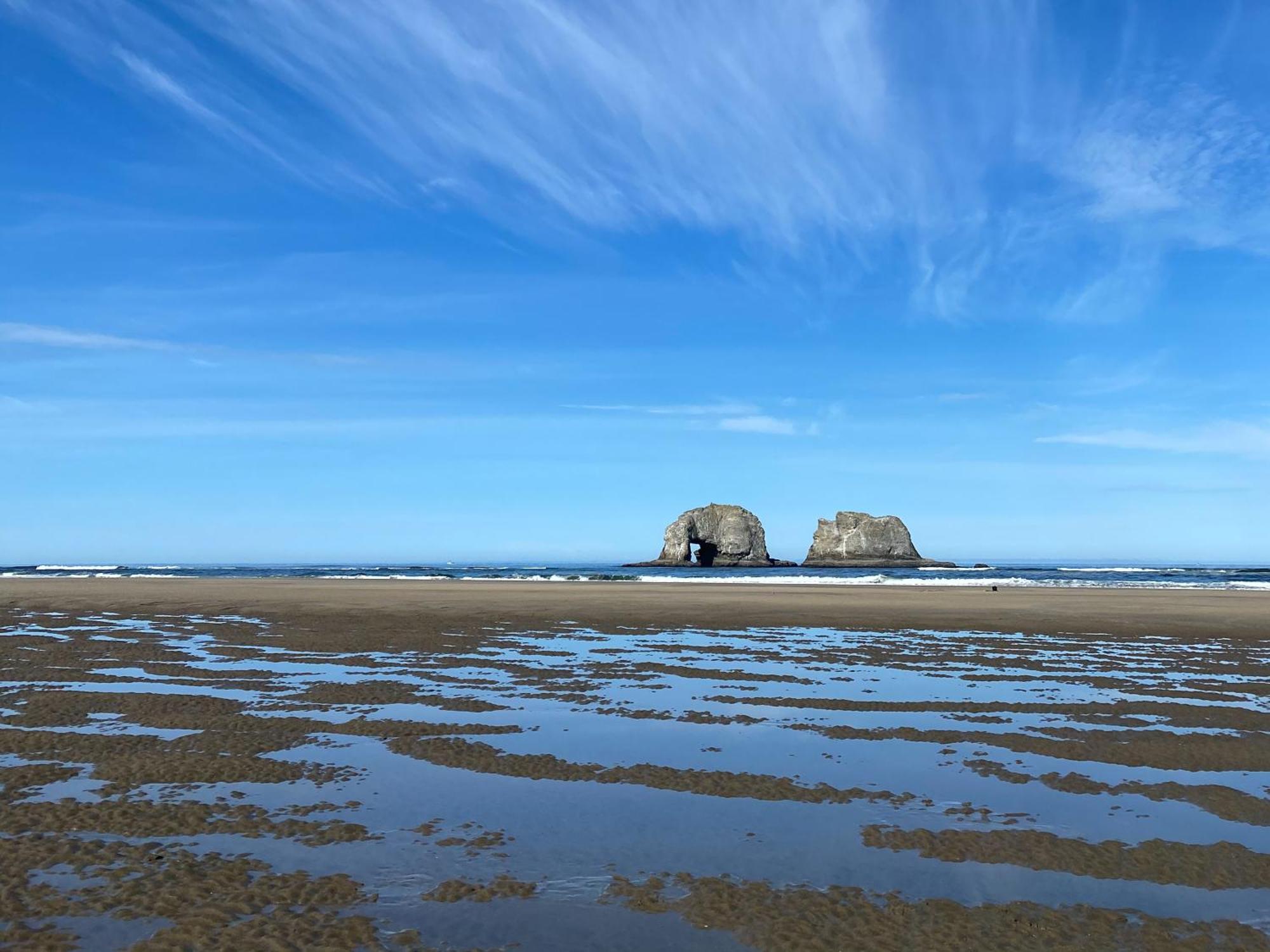 Rockaway Beach Vibes,Waterfront Oceanfront Rockaway Beach House Near Downtown,Wifi, Washer Dryer 외부 사진