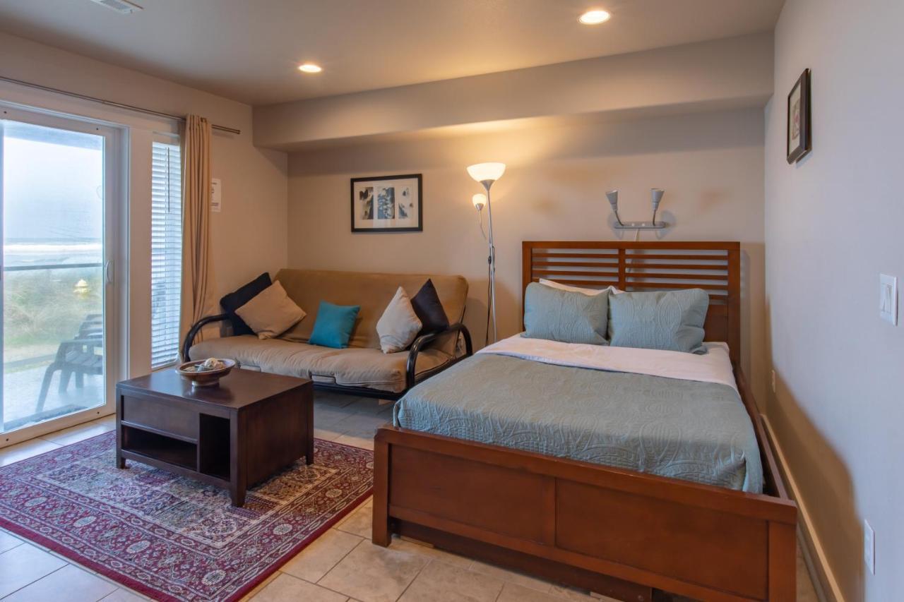 Rockaway Beach Vibes,Waterfront Oceanfront Rockaway Beach House Near Downtown,Wifi, Washer Dryer 외부 사진