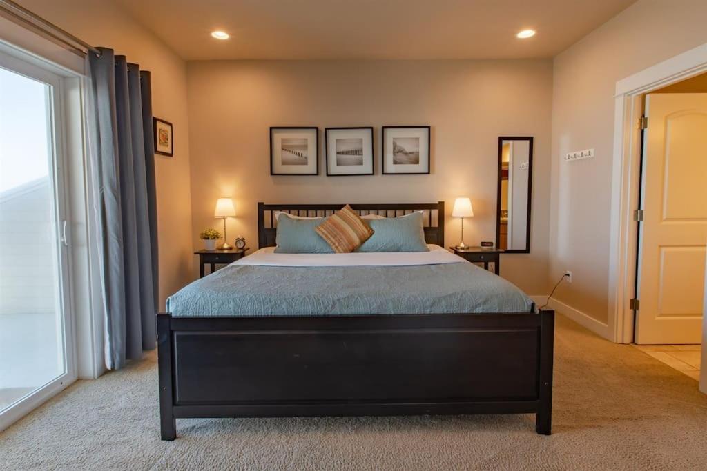 Rockaway Beach Vibes,Waterfront Oceanfront Rockaway Beach House Near Downtown,Wifi, Washer Dryer 외부 사진