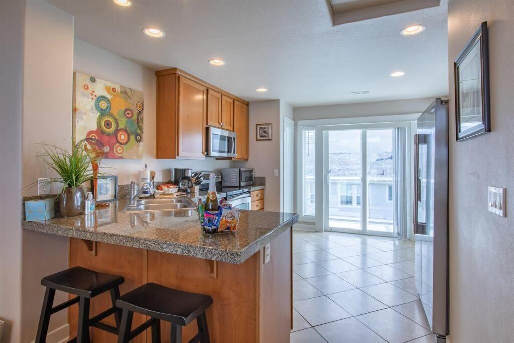 Rockaway Beach Vibes,Waterfront Oceanfront Rockaway Beach House Near Downtown,Wifi, Washer Dryer 외부 사진